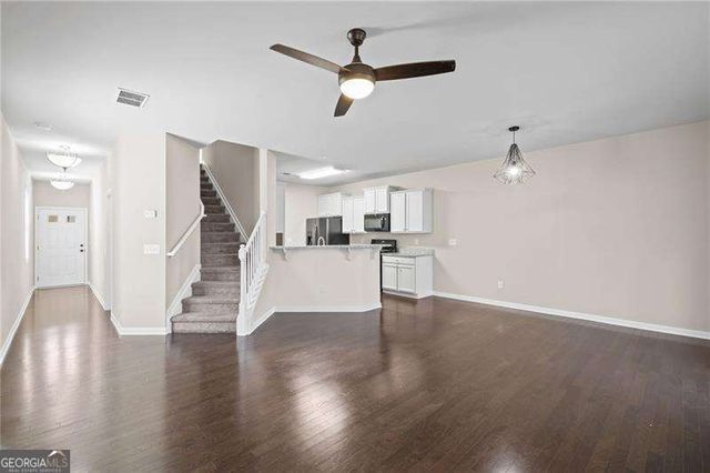 248 Bobbie Way, Woodstock, GA 30189