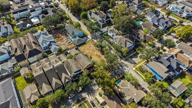 602 E 24th Street Street, Houston, TX 77008