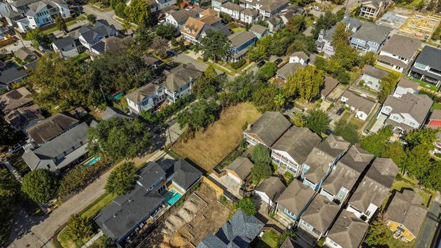 602 E 24th Street Street, Houston, TX 77008