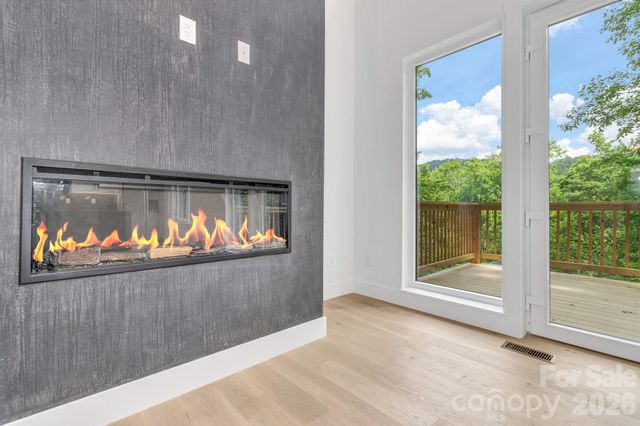 50 Sleeping Bear Ridge, Maggie Valley, NC 28751