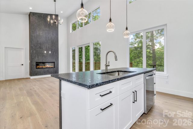 50 Sleeping Bear Ridge, Maggie Valley, NC 28751