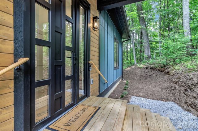 50 Sleeping Bear Ridge, Maggie Valley, NC 28751