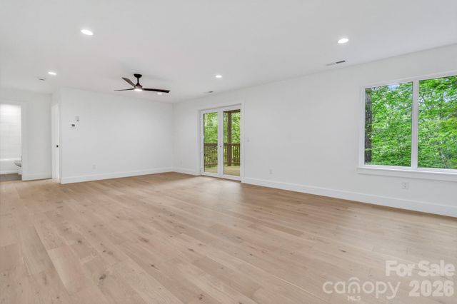 50 Sleeping Bear Ridge, Maggie Valley, NC 28751