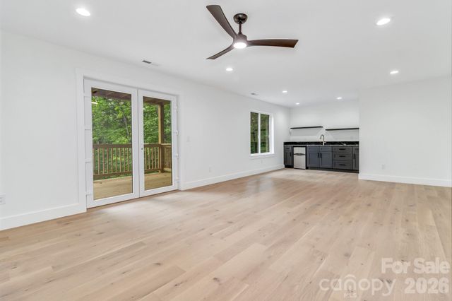 50 Sleeping Bear Ridge, Maggie Valley, NC 28751