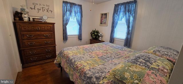 1447 CROTTLESTOWN RD, Chambersburg, PA 17202