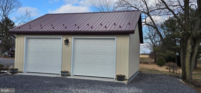 1447 CROTTLESTOWN RD, Chambersburg, PA 17202