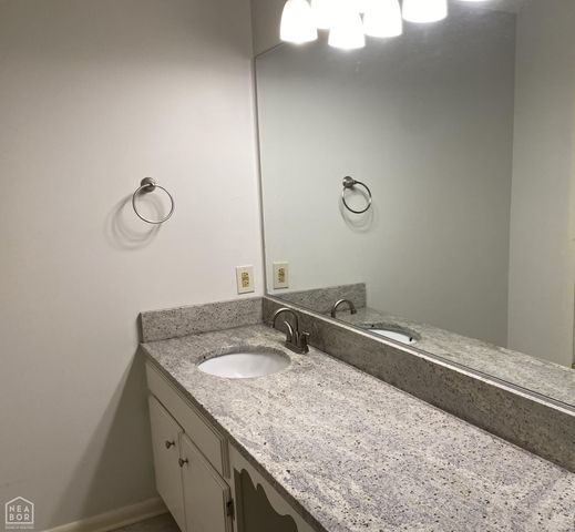 2709 Greenbriar Drive, Jonesboro, AR 72401