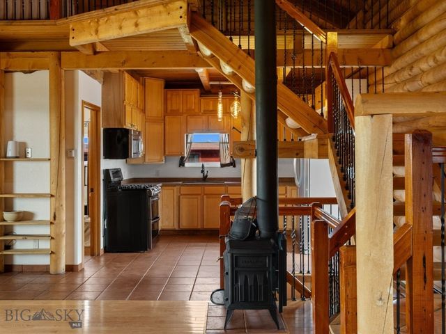 77300 Gallatin Road, Bozeman, MT 59718