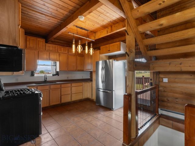 77300 Gallatin Road, Bozeman, MT 59718