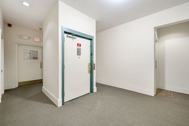 40 Saint Botolph St 5, Boston, MA 02116