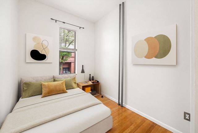 40 Saint Botolph St 5, Boston, MA 02116