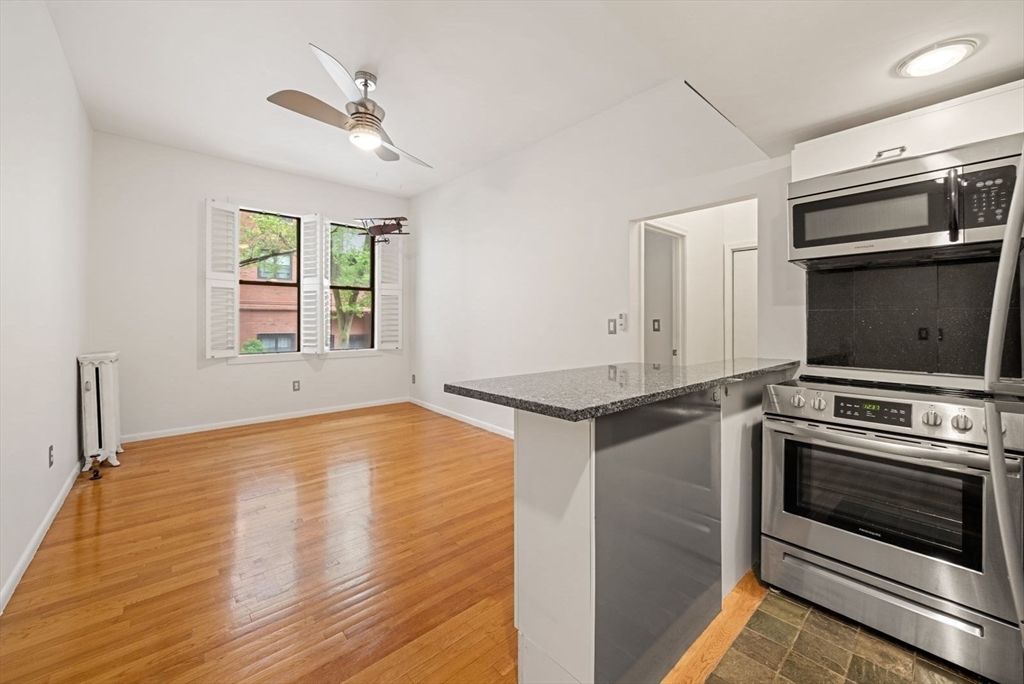 40 Saint Botolph St 5, Boston, MA 02116