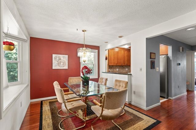 1 Boatswains Way 1, Chelsea, MA 02150