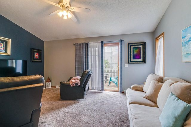 219 Heritage LANE, Onalaska, WI 54650