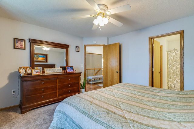 219 Heritage LANE, Onalaska, WI 54650
