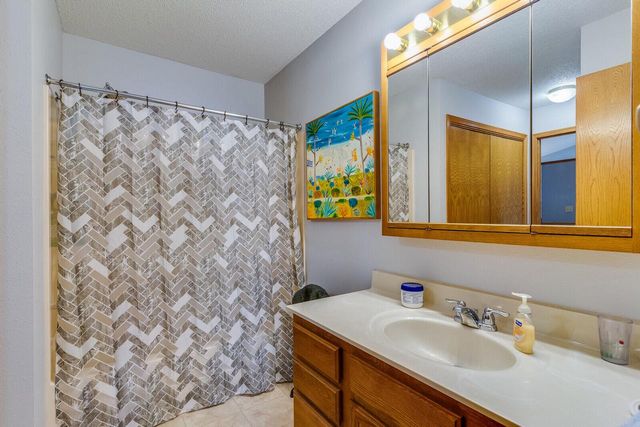 219 Heritage LANE, Onalaska, WI 54650