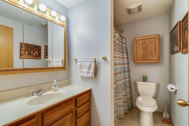 219 Heritage LANE, Onalaska, WI 54650