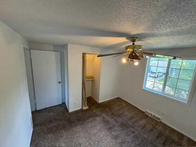1994 Robin Lane N, Hugo, MN 55038