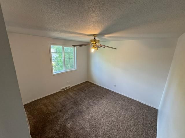 1994 Robin Lane N, Hugo, MN 55038
