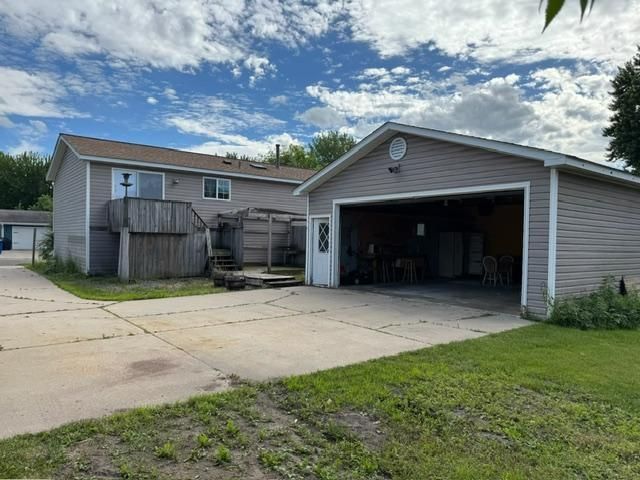 1994 Robin Lane N, Hugo, MN 55038