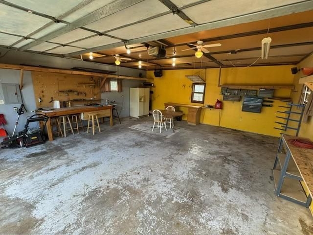 1994 Robin Lane N, Hugo, MN 55038