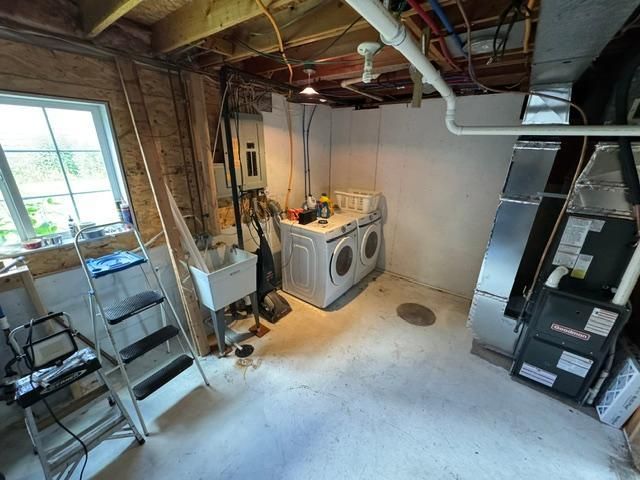 1994 Robin Lane N, Hugo, MN 55038