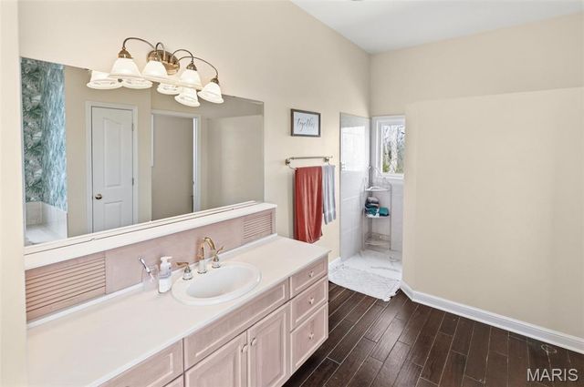 1383 Ivey Brook Lane Lane, Lebanon, IL 62254