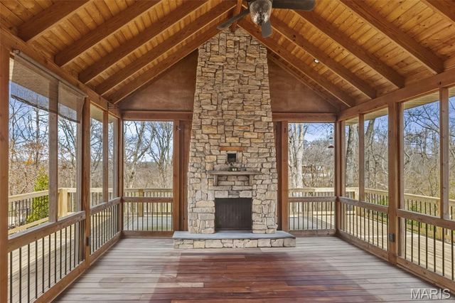 1383 Ivey Brook Lane Lane, Lebanon, IL 62254