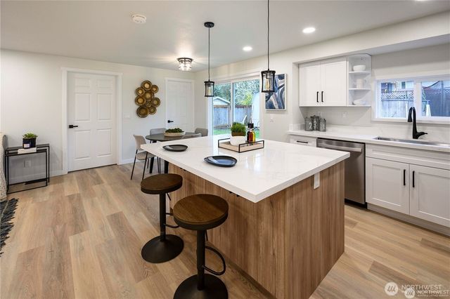 2935 18th Street SE, Auburn, WA 98023