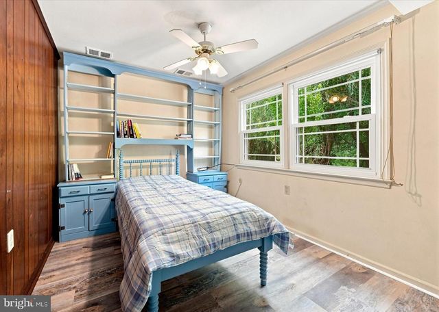 27 DUVALL CT, Wilmington, DE 19808