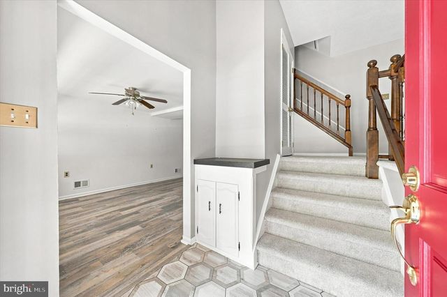 27 DUVALL CT, Wilmington, DE 19808