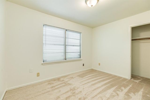 204 Caladium Street, Lake Jackson, TX 77566