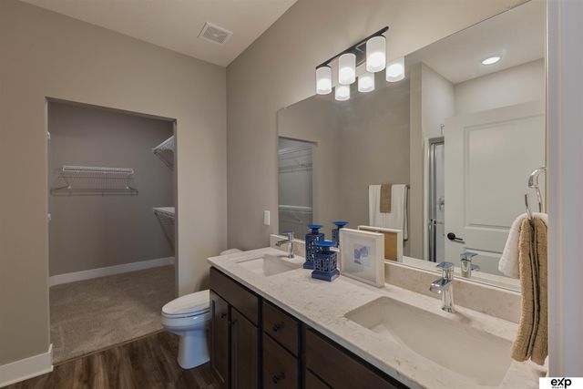 17608 Robin Drive, Omaha, NE 68136