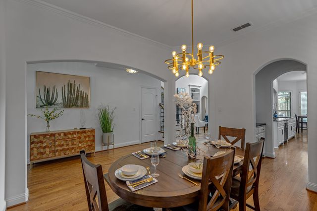 2248 Forest Hollow Park, Dallas, TX 75228