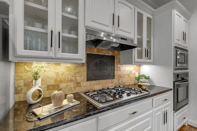 2248 Forest Hollow Park, Dallas, TX 75228