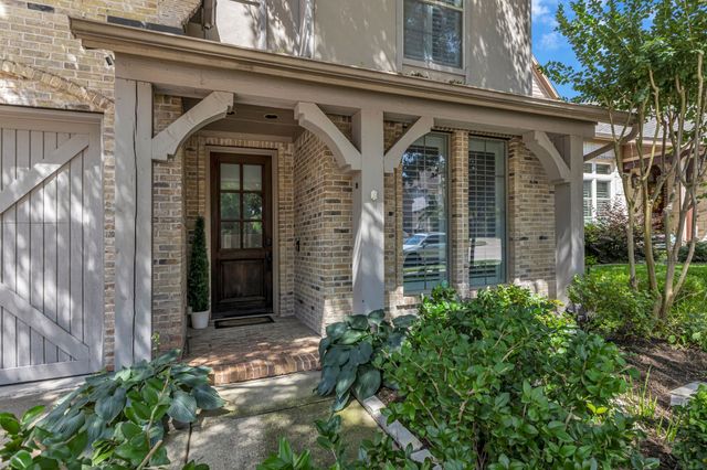 2248 Forest Hollow Park, Dallas, TX 75228