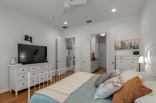 2248 Forest Hollow Park, Dallas, TX 75228