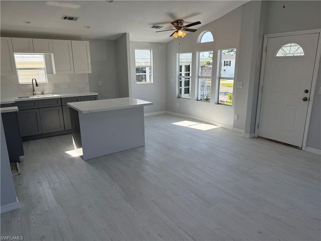 19681 Summerlin RD # 618, Fort Myers, FL 33908