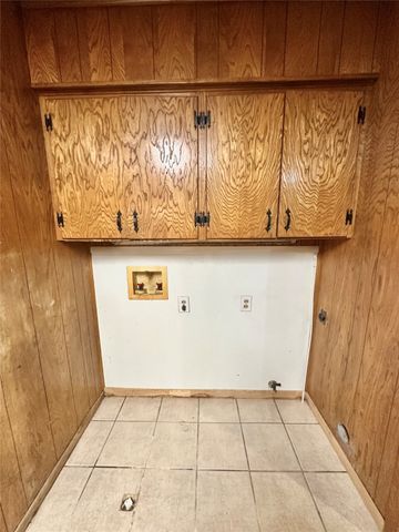 206 Ervin Street N, Comanche, TX 76442