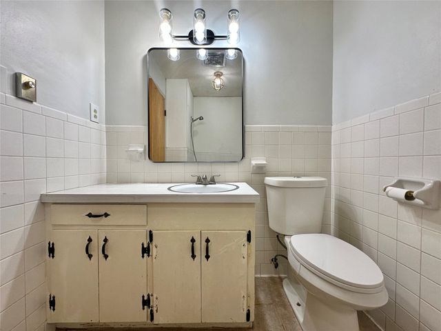 206 Ervin Street N, Comanche, TX 76442