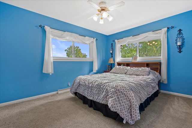 16325 Overhill DRIVE, Brookfield, WI 53005