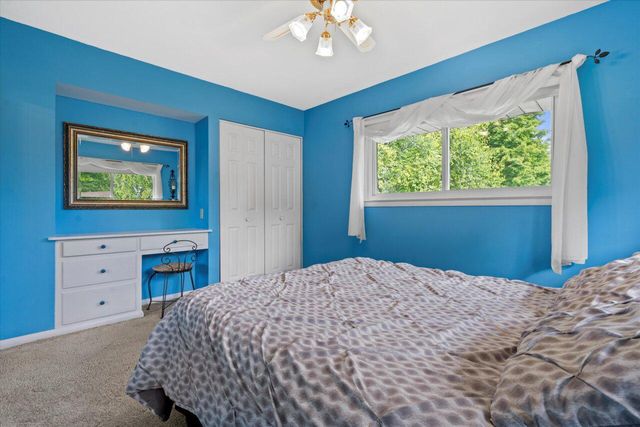 16325 Overhill DRIVE, Brookfield, WI 53005