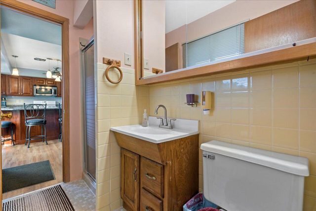 16325 Overhill DRIVE, Brookfield, WI 53005