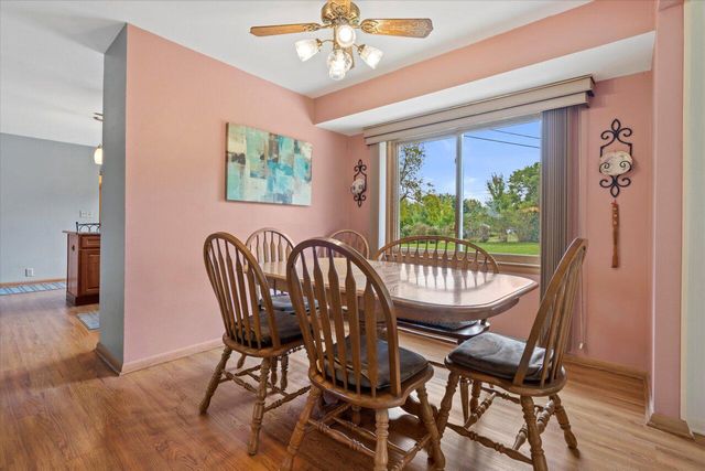 16325 Overhill DRIVE, Brookfield, WI 53005