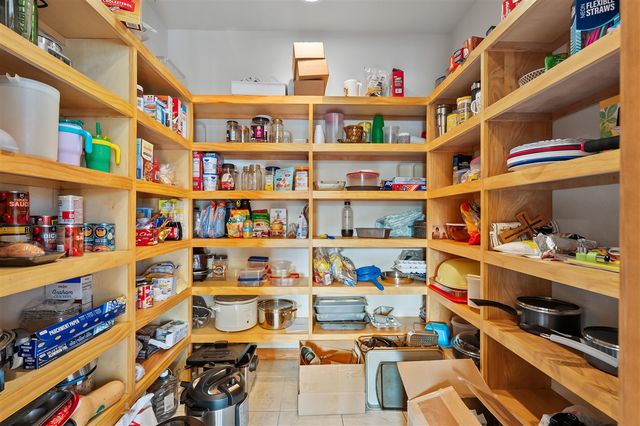 26088 Wasepi Road, Centreville, MI 49032