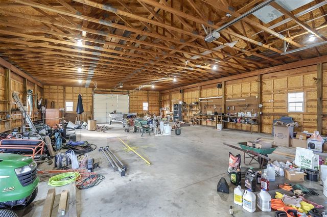 26088 Wasepi Road, Centreville, MI 49032
