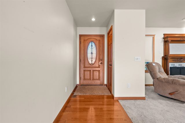 26088 Wasepi Road, Centreville, MI 49032