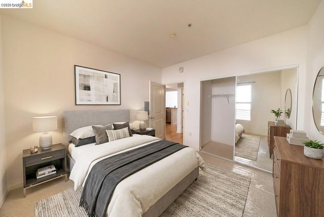 301 Crescent Ct 3307, San Francisco, CA 94134