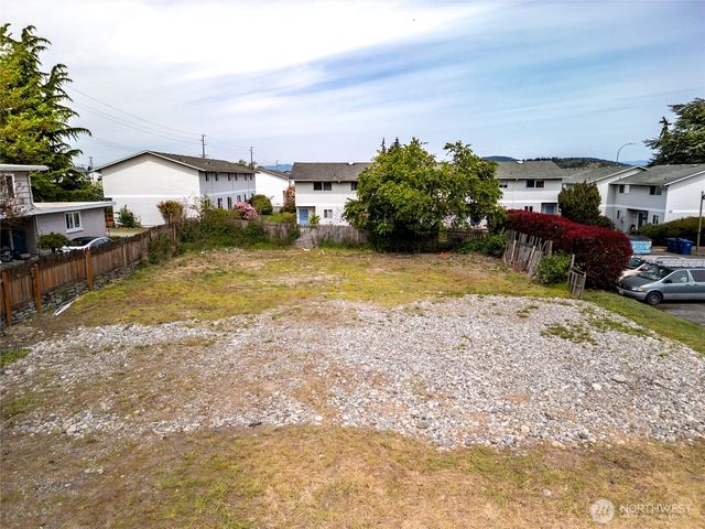 810 30th Street, Anacortes, WA 98221