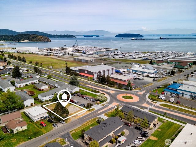 810 30th Street, Anacortes, WA 98221